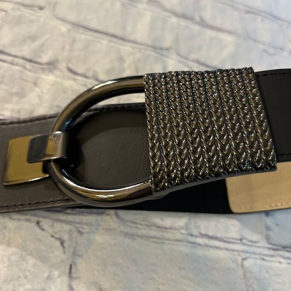 BLACK STRETCH EMBOSSED BUCKLE GUNMETAL WIDE BELT - Picture 3 of 11